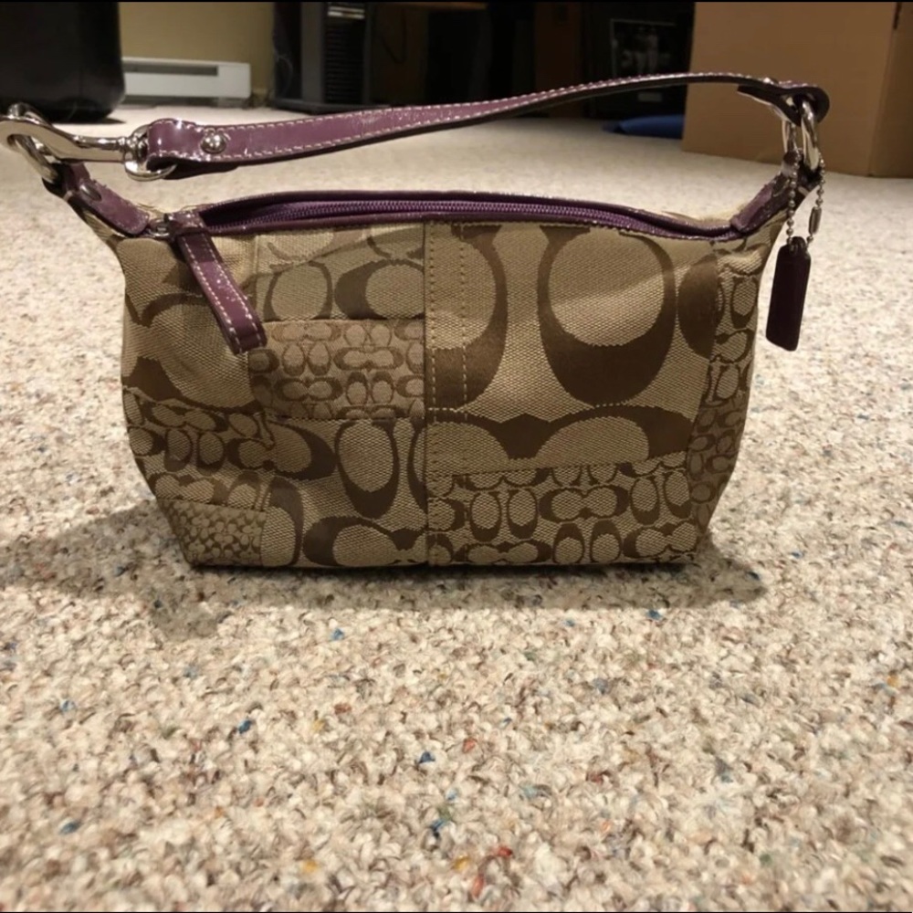 💥SOLD💥💋Authentic Coach shoulder Bag